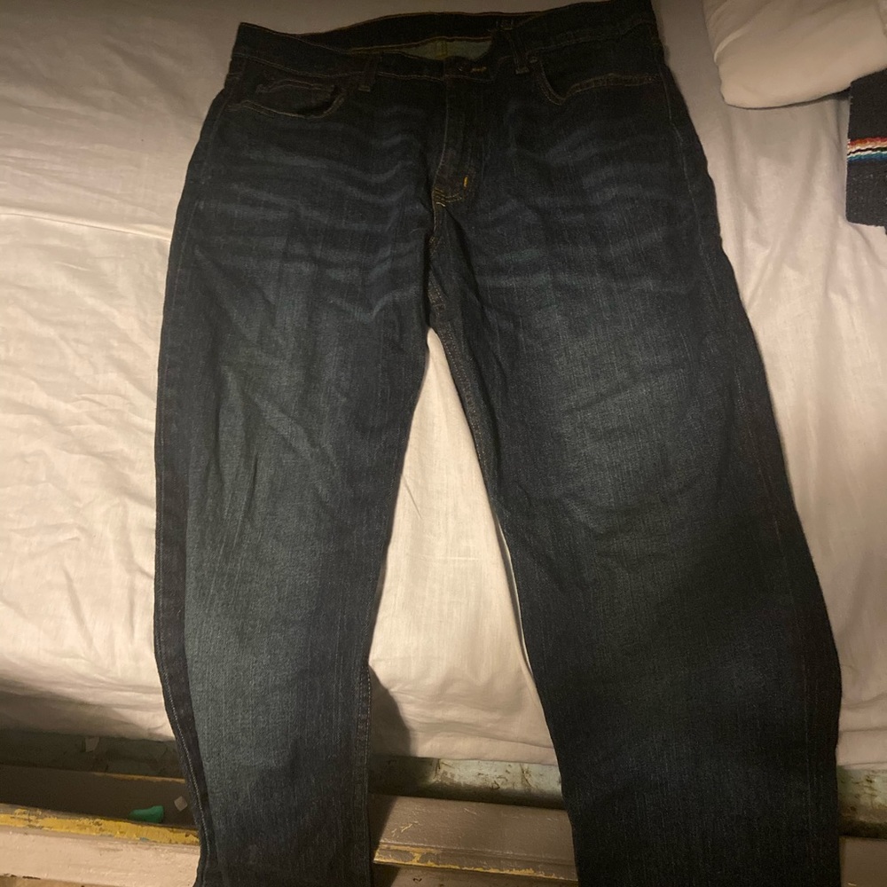 Never worn Jeans 34/32. Slim Fit.